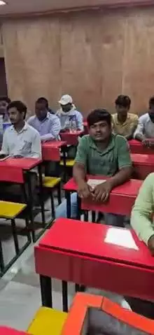 महुआ: ऑल इंडिया सेव एजुकेशन कमिटी द्वारा महुआ में रविवार को महत्वपूर्ण शैक्षणिक विमर्श का आयोजन