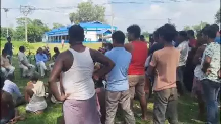 ময়নাগুড়ি: জল্পেশ শ্রাবণী মেলার পার্কিং টেন্ডার প্রাপক ও ব্যবসায়ীদের নিয়ে প্রশাসনিক বৈঠক