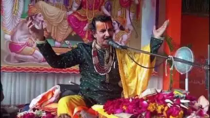 रतलाम नगर: श्री गढ़ कैलाश परिसर में श्री राम कथा के दूसरे दिन भगवान शिव पार्वती विवाह का हुआ सचित्र वर्णन