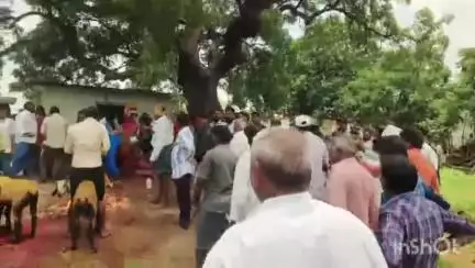 బాల్కొండ: గ్రామాభివృద్ధి కమిటీ ఆధ్వర్యంలో గ్రామ దేవతలకు బోనాలు