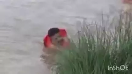 भितरवार: नगर भितरवार: पार्वती नदी के स्टॉप डैम में डूबा व्यक्ति, रेस्क्यू कर तलाश जारी