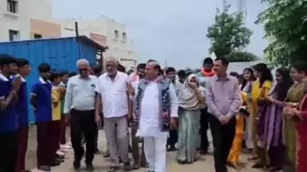 सेंधवा: सीएम राइज स्कूल निरीक्षण: मध्यप्रदेश के बड़वानी जिले के सेंधवा में निर्माणाधीन विद्यालय का निरीक्षण