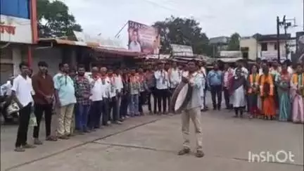 वाशिम: राज्यातील गडकिल्ल्यांचा समावेश युनेस्कोच्या यादीत झाल्याने भाजपच्या वतीने छत्रपती शिवाजी महाराज चौकात आनंदोत्सव साजरा