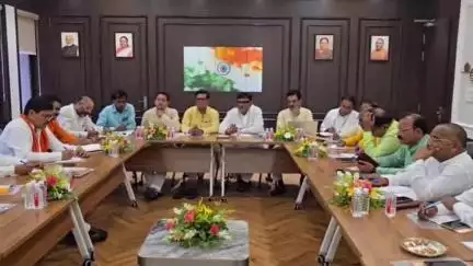 कन्नौज: जिले की जनता को योजनाओं का लाभ दिलाने के लिए बीजेपी विधायक व मंत्री असीम अरुण ने की कोर टीम की बैठक का आयोजन