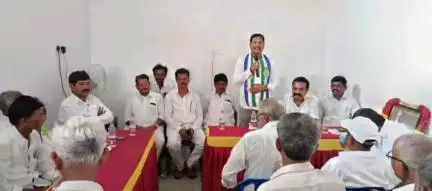 కనిగిరి: ఎన్డీఏ కూటమి ప్రభుత్వ వైఫల్యాలను ప్రజలకు వివరించాలి,: వైసిపి కనిగిరి నియోజకవర్గ ఇన్చార్జ్ నారాయణ యాదవ్