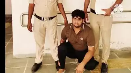 गोहाना: खरखौदा मार्ग पर स्कार्पियो में शराब बेच रहा था शख्स, पुलिस ने किया गिरफ्तार