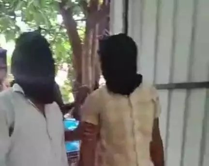 चास: बोकारो पुलिस ने 18 किलो गांजा और भारी मात्रा में शराब के साथ 2 आरोपियों को किया गिरफ्तार, जेल भेजा
