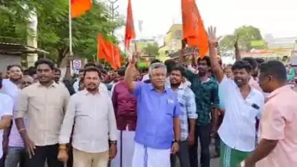 திருப்பூர் வடக்கு: தென்னம்பாளையம் , புதிய பேருந்து நிலையம் உள்ளிட்ட 15 இடங்களில் போராட்டத்தில் ஈடுபட்ட இந்து முன்னணியினர் கைது