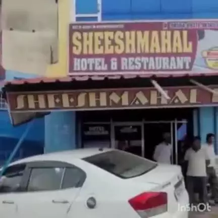 ढटवाल: अनियंत्रित कार ने बड़सर बाजार में सड़क किनारे खड़ी गाड़ी को मारी टक्कर, होटल को भी हुआ नुकसान