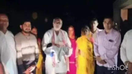 चौपारण: चौपारण के ग्राम नवादा पहुंचे बरही विधायक मनोज यादव, कई कार्यक्रमों में हुए शामिल