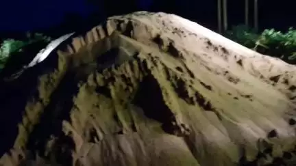 रामनगर: कुबरी गांव में रेत माफ़ियाओं के विरुद्ध फिर हुई कार्रवाई, भारी मात्रा में अवैध रेत ज़ब्त