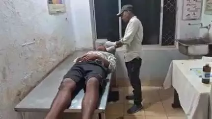 ବାଣପୁର: ମଝି ସାହିରେ ପୂର୍ବ ଶତ୍ରୁତା କୁ କେନ୍ଦ୍ର କରି ଆକ୍ରମଣ, ଜଣେ ଗୁରୁତର,