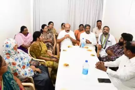 కర్నూలు: కర్నూలు మున్సిపల్ కార్పొరేషన్ స్టాండింగ్ కమిటీ ఎన్నికలకు సిద్ధం కావాలి: వైకాపా అధ్యక్షులు కాటసాని, ఎస్వీ మోహన్ రెడ్డి