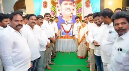 సంతనూతలపాడు: చీమకుర్తిలో ఘనంగా దివంగత సినీ నటుడు  బూచేపల్లి కమలాకర్ రెడ్డి వర్ధంతి కార్యక్రమం, హాజరైన మాజీ మంత్రి నాగార్జున, నాయకులు