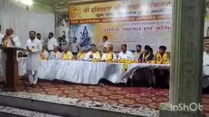 किशनगढ़: हरित भवन में श्री हरियाणा गौड़ ब्राह्मण युवासंघ मदनगंज द्वारा प्रतिभा/वृद्धजन सम्मान समारोह का आयोजन हुआ