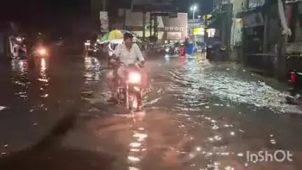 धौलपुर: 1 घंटे की बारिश में नगर परिषद की खुली पोल, शहर में पानी भरने से लोग हुए परेशान