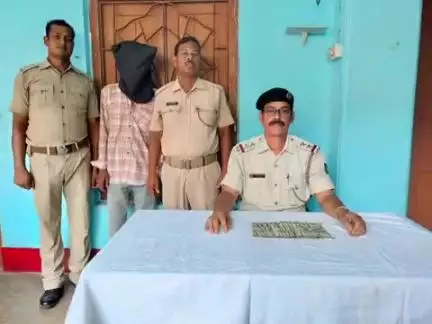 ପୁରୀ ମ୍ୟୁନିସିପାଲଟି: ଶ୍ରୀ ମନ୍ଦିର ଭିତରୁ ଭକ୍ତ ଙ୍କ ଠାରୁ ଚୋରି କରିବା ଅଭିଯୋଗ ରେ ସିଂହ ଦ୍ଵାର ଥାନା ଦ୍ୱାରା ଜଣେ ଗିରଫ l