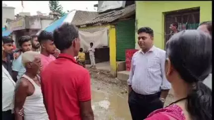 ଘସିପୁରା: କେସଦୁରାପାଳ ଲଷ୍ମୀ ବାଜର ରେ ଅଟକି ଥିବା ଜବର ଦଖଲ ଉଚ୍ଛେଦ ତଦନ୍ତ କଲେ ଅତିରିକ୍ତ ତହସିଲଦାର