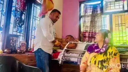 भोटा: कोयटा एवं खन गांव में गंभीर बीमारी से जूझ रहे लोगों की एनजीओ के माध्यम से की गई सहायता