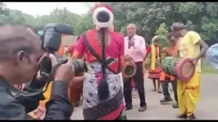 କେନ୍ଦୁଝର ସହର: ଭଅଁରପୁର ଠାରେ ନବ ନିର୍ବାଚିତ ଓଷ୍ଟା ଜିଲ୍ଲା ଶିକ୍ଷକ ସଂଘ ସଭାପତିଙ୍କୁ ଦିଆଗଲା ସ୍ୱାଗତ ସମ୍ବର୍ଦ୍ଧନା