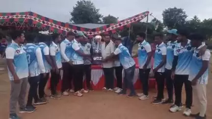 ಚಾಮರಾಜನಗರ: ನಗರದಲ್ಲಿ ಡಾ.ಪುನೀತ್ ರಾಜ್ ಕುಮಾರ್ ಟ್ರೋಫಿ ಗೆದ್ದ ರಣಗಲ್ ತಂಡ