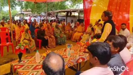 सिवनी मालवा: ग्राम चबोरा में आयोजित जनसंपर्क कार्यक्रम में शामिल हुए क्षेत्रीय विधायक प्रेमशंकर वर्मा, विकास कार्यों पर हुई चर्चा
