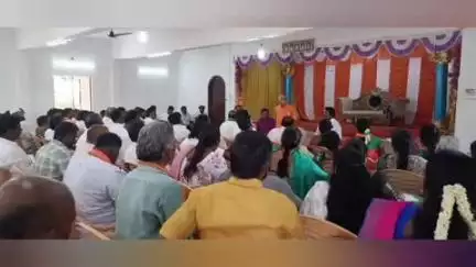 அருப்புக்கோட்டை: காந்தி நகரில் பாஜக சார்பில் பூத் வலிமைப்படுத்தும் ஆய்வு பணிக்காக பல்வேறு மாவட்டங்களில் வந்த நிர்வாகிகளுடன் ஆலோசனை கூட்டம்