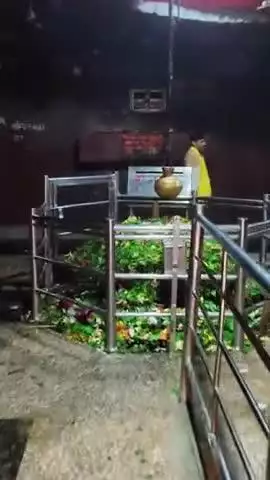 शुभ श्रावण सोमवार ! 🔱🕉️ की हार्दिक शुभकामनाये 🙏🌸🙏