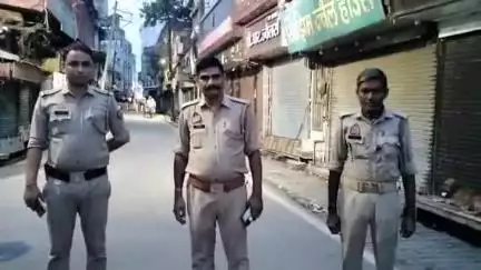 मुरादाबाद: सावन के पहले सोमवार को नागफनी थाना क्षेत्र में 84 घंटे मंदिर में  शिव भक्तों ने किया जलाभिषेक