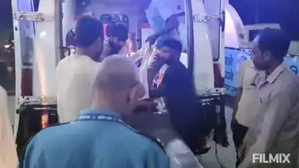 मुरैना नगर: आंतरी गांव के पास रेलवे लाइन के खंभे पर चढ़े बालक को लगा करंट, झुलसा, ग्वालियर रेफर