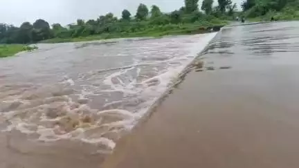 ભિલોડા: ઉપરવાસમાં પડેલા વરસાદને લઈ ફરી એકવાર ભિલોડા ની ઇન્દ્રાશી નદી બે કાંઠે વહેતી થઈ.