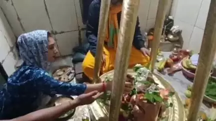 पौड़ी: क्यूकालेश्वर महादेव मंदिर समेत शहर के विभिन्न शिवालयों में गूंजे हर हर महादेव के जयकारे