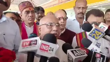 भारतीय जनता पार्टी सभी समाज का सम्मान करती है। 

कांग्रेस का इतिहास समाज में दरार डालने और लोगों को बांटने का रहा है।