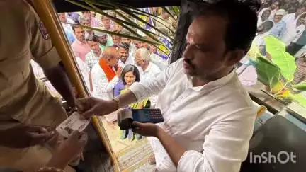 ಸಿಂಧನೂರು: ಶಕ್ತಿ ಯೋಜನೆ ಅಡಿಯಲ್ಲಿ 500 ಕೋಟಿ ಮಹಿಳಾ ಫಲಾನುಭವಿಗಳು ಸಂಚಾರ: ಎಂಎಲ್ಸಿ ಬಸನಗೌಡ ಬಾದರ್ಲಿ ಸಂಭ್ರಮಾಚರಣೆ