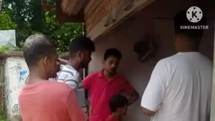 ঠাকুরপুকুর-মহেশতলা: রবীন্দ্রপল্লী এলাকায় মহেশতলা সিপিএমের দু'নম্বর এরিয়া কমিটির পক্ষ থেকে সদস্য অভিযান কর্মসূচি পালন করা হয়