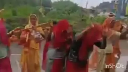 सीहोर नगर: कुबेरेश्वर धाम में ढोल-ताशों के साथ निकली कावड़ यात्रा, सीहोर में भोले बाबा के वेष में पहुंचे श्रद्धालु