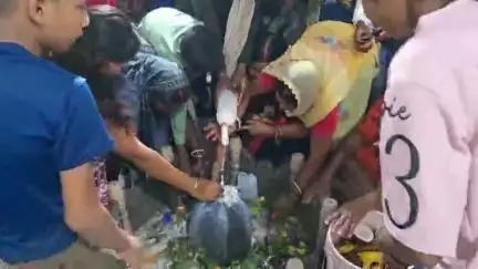 नाथनगर: सावन की पहली सोमवारी पर बाबा मनसकामना नाथ मंदिर में उमड़ा श्रद्धा का सैलाब