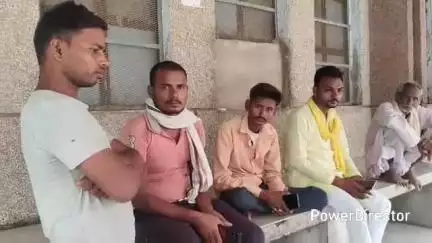 कर्वी: पहाड़ी के पटिया जपती गांव में तालाब में डूबने से 8 वर्षीय बालक की मौत, पुलिस ने कराया शव का पोस्टमार्टम