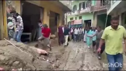 हमीरपुर: आपदाग्रस्त क्षेत्रों में पुनर्वास हमारी प्राथमिकता है: अनुराग सिंह ठाकुर