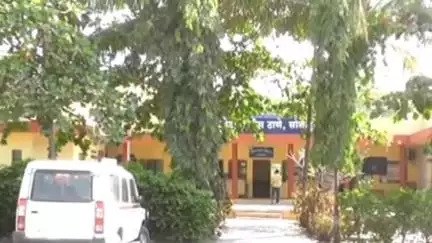 मंगळवेढा: तालुक्यातील एका गावात तू मला खूप आवडतेस म्हणत जवळ ओढून विवाहितेचा विनयभंग, दोघांवर मंगळवेढा पोलिसांत गुन्हा दाखल