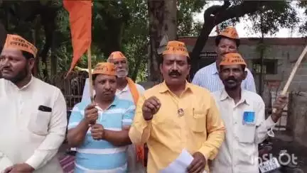 बार्शी: संभाजी ब्रिगेडचे प्रवीण गायकवाड यांच्यावरील हल्ल्याच्या निषेधार्थ तहसील कार्यालयात निवेदन : तालुकाध्यक्ष आनंद काशीद
