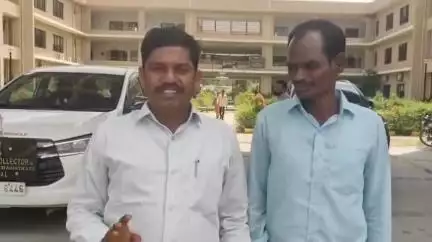ఖానాపూర్: ప్రభుత్వ భూమిని అక్రమ పట్ట చేసిన గత తహసీల్దార్‌పై చర్యలు తీసుకోవాలి: CPIML న్యూడెమోక్రసీ డివిజన్ కార్యదర్శి రాజేష్