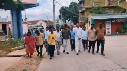 కుప్పం: కొత్తపేటను అన్ని విధాలా అభివృద్ధి చేస్తాం, రోడ్డు విస్తరణకు ప్రజలు సహకరించాలి: మున్సిపల్ కమిషనర్ శ్రీనివాసరావు
