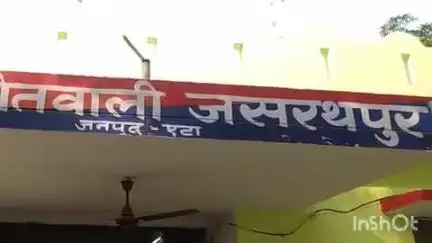 अलीगंज: जसरथपुर थाना क्षेत्र के एक गांव में खेत पर गई महिला के साथ छेड़छाड़ के मामले में गांव के 3 लोगों पर केस दर्ज