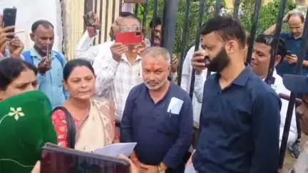 सागर नगर: आंगनवाड़ी कार्यकर्ता एवं सहायिका संघ ने विभिन्न मांगों को लेकर जिला प्रशासन को ज्ञापन सौंपा