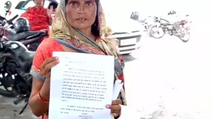 कन्नौज: यूसुफपुर भगवान में महिला ने जमीन पर कब्जे के मामले में दबंगों के खिलाफ दिया शिकायती पत्र