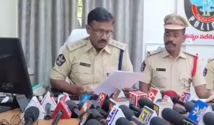 కుప్పం: 3 టన్నుల తమిళనాడు రేషన్ బియ్యం స్వాధీనం, ముగ్గురు అరెస్ట్ : డీఎస్పీ పార్థసారథి