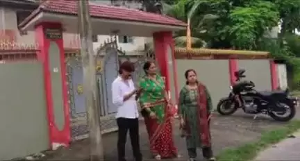 चास: सेक्टर-3 में सदर अस्पताल के एचआईवी विभाग की काउंसलर नीरा सिंह से दिनदहाड़े छीनी गई चेन
