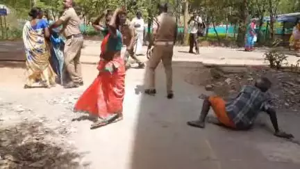 திண்டுக்கல் மேற்கு: நிலத்தை மீட்டுத் தரக் கோரி ஆட்சியர் அலுவகத்தில் தீக்குளிக்க முயற்சித்த குடும்பத்தால் பரபரப்பு - கண்ணீருடன் பேட்டி