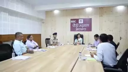 पौड़ी: जिला स्तरीय पत्रकार स्थायी समिति की बैठक हुई, प्रत्येक छः माह में जिला पत्रकार सम्मेलन आयोजित करने के दिए गए निर्देश